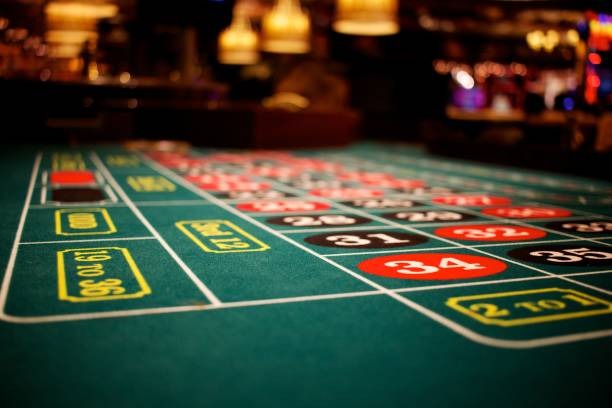 judi4u Slot dan Meja Dealer Langsung